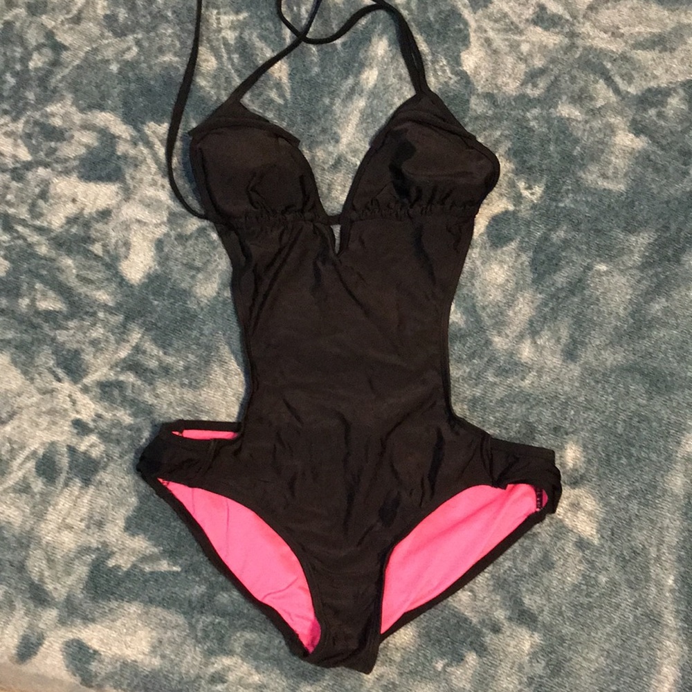 OP bathing suit M